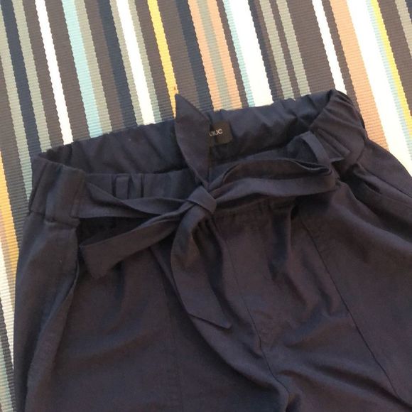 Banana Republic XS Navy Blue Joggers - Picture 3 of 8